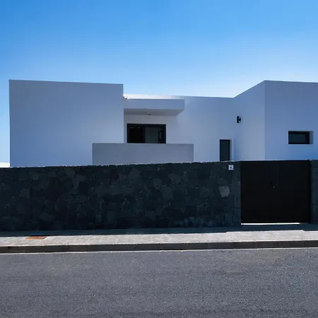 White House - Fire Pit&private Pool By Lanzarote Villa