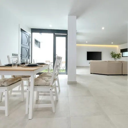 Villa White House - Fire Pit And Private Pool By Lanzarote