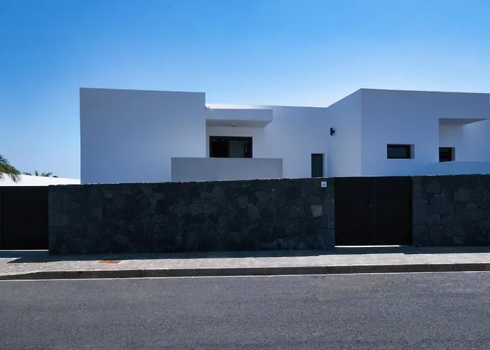 White House - Fire Pit And Private Pool By Lanzarote 빌라