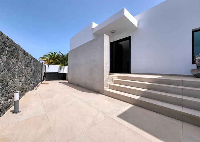 White House - Fire Pit And Private Pool By Lanzarote 빌라 *
